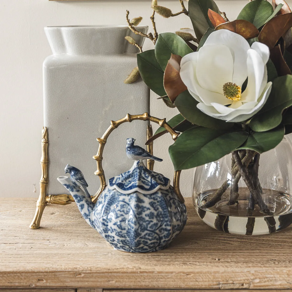 Barclay Teapot With Bamboo Handle