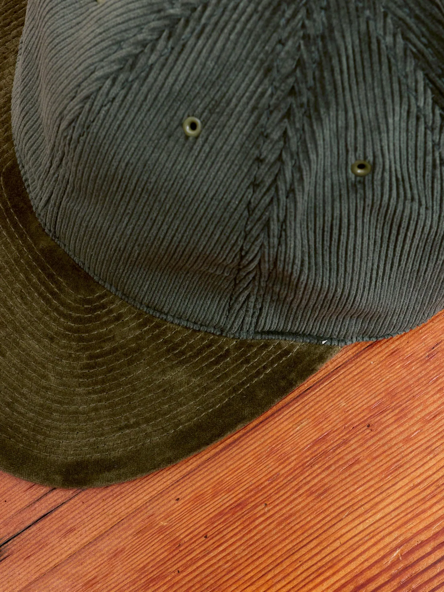 Cord & Velvet Cap in Olive