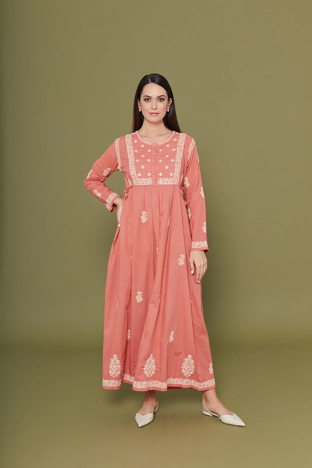 Embroidered Chikankari Kaftan in Desert Flower