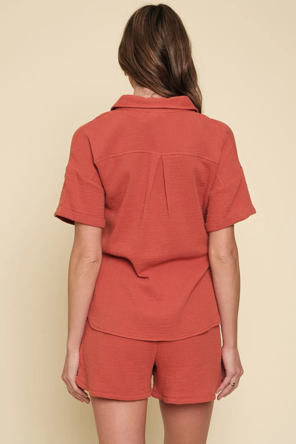 Linen Blend Short Sleeve Shirt in Burnt Coral