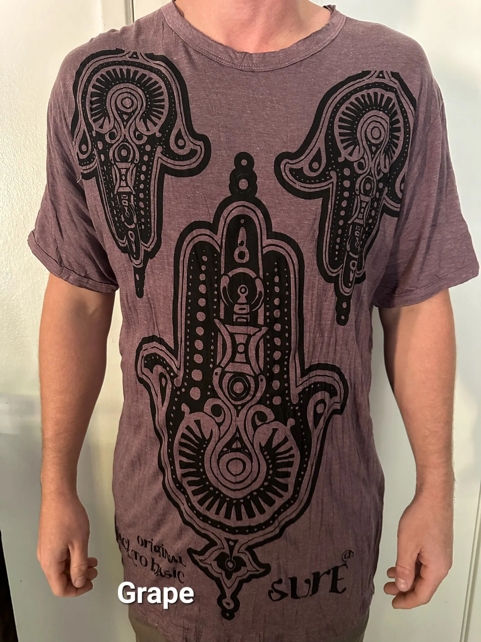 Men's Printed Hand of Hamsa T-Shirt
