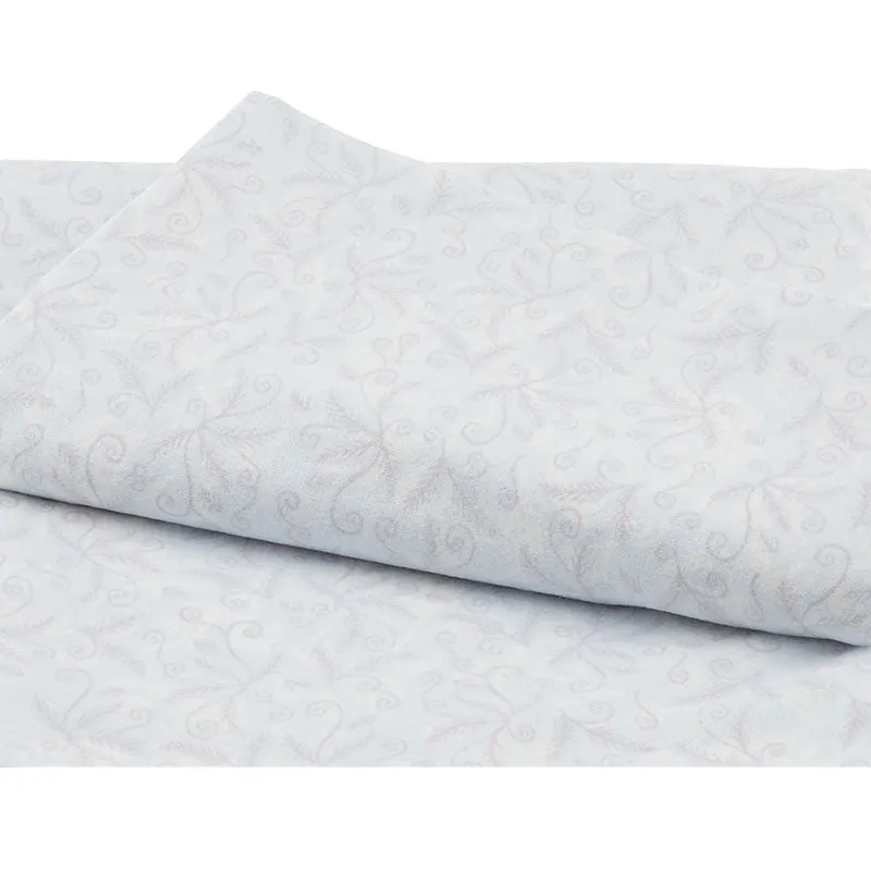Winter Elegance 2 Ply Flannel - Textured Vine Allover Lt Gray 2 Yard Cut