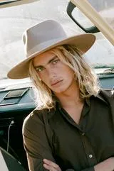 Zulu Rancher ~ Sand